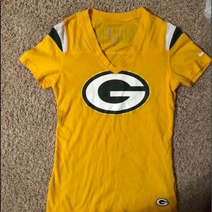 GREENBAY PACKER WOMENS CUT T-SHIRT